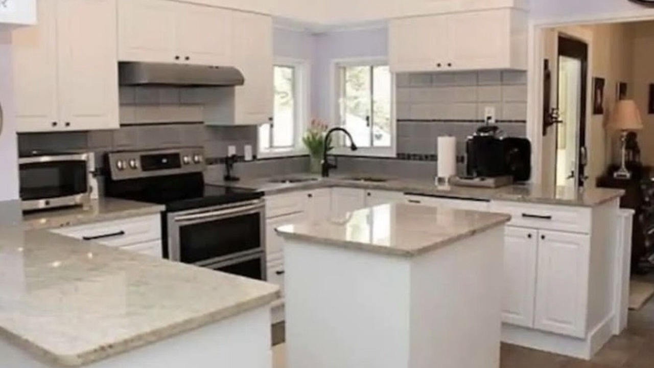 Photo of Kitchen in Osoyoos