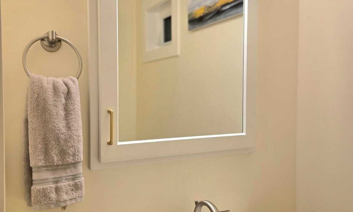 Photo of Bathroom in Radium Hot Springs