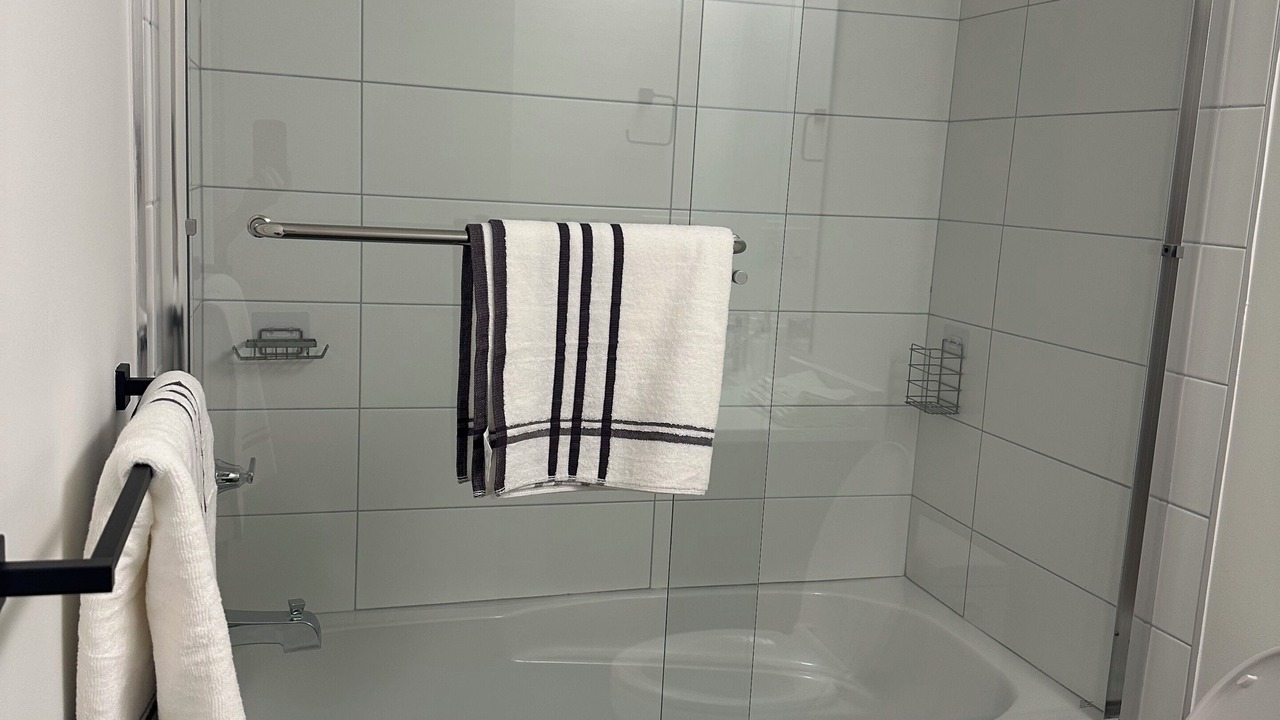 Photo of Bathroom in Clearbrook