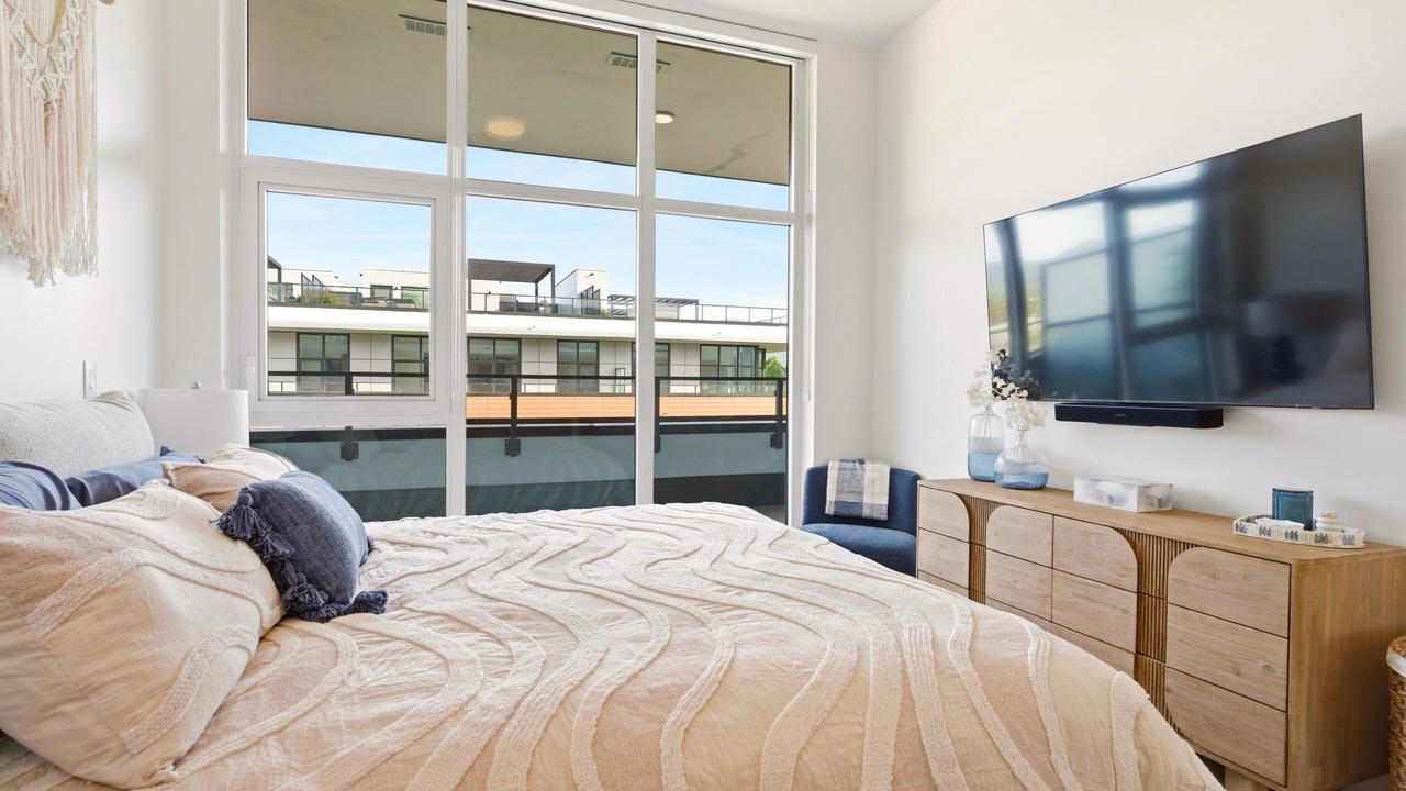 Photo of Bedroom in South Pandosy
