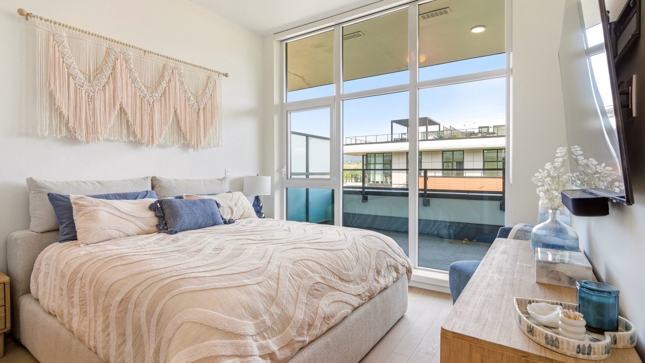 Photo of Bedroom in South Pandosy