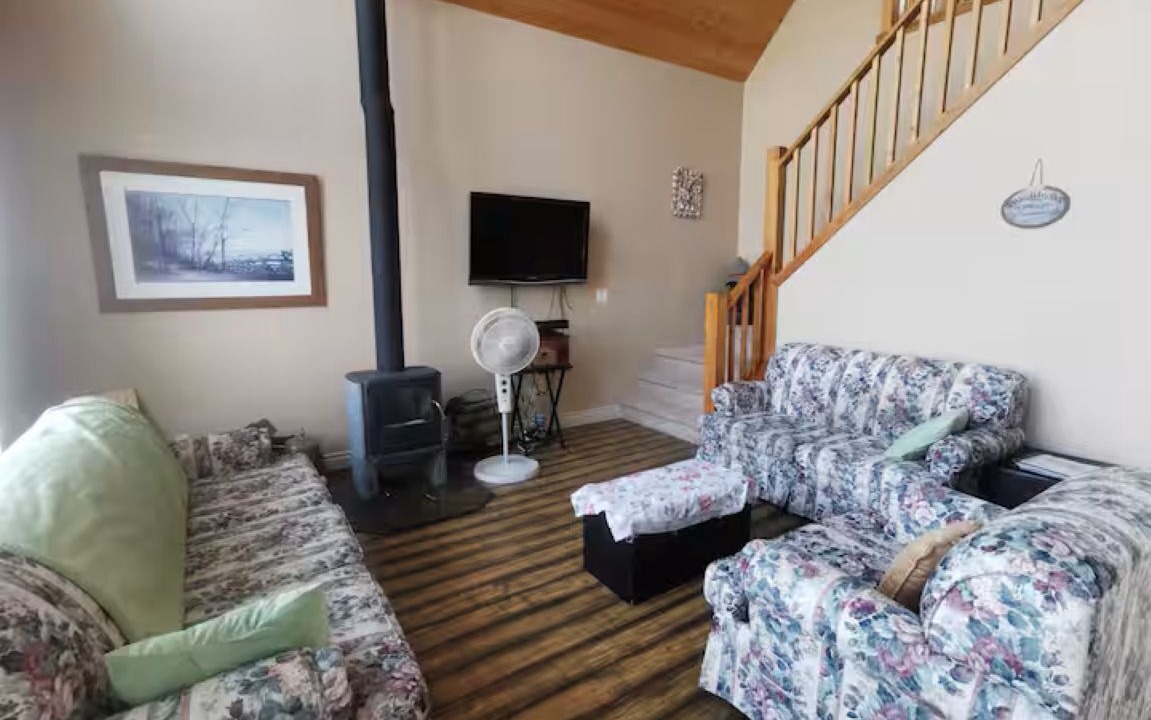 Photo of Livingroom in Vulcan County