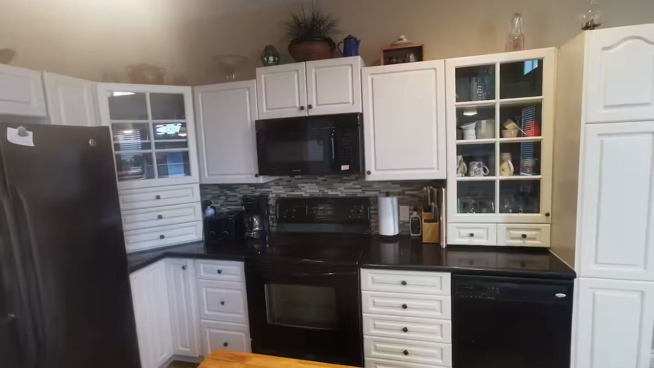 Photo of Kitchen in Vulcan County