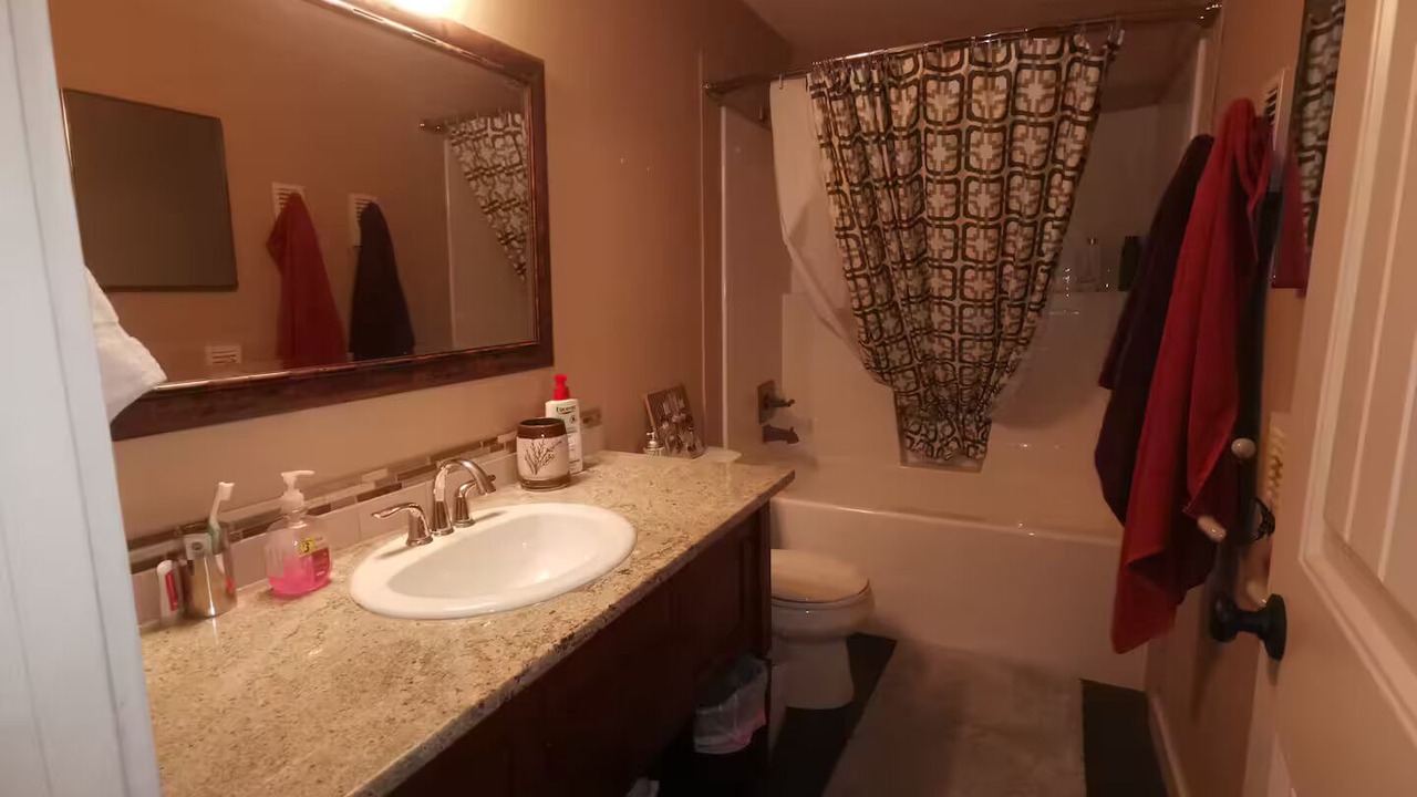 Photo of Bathroom in Vulcan County