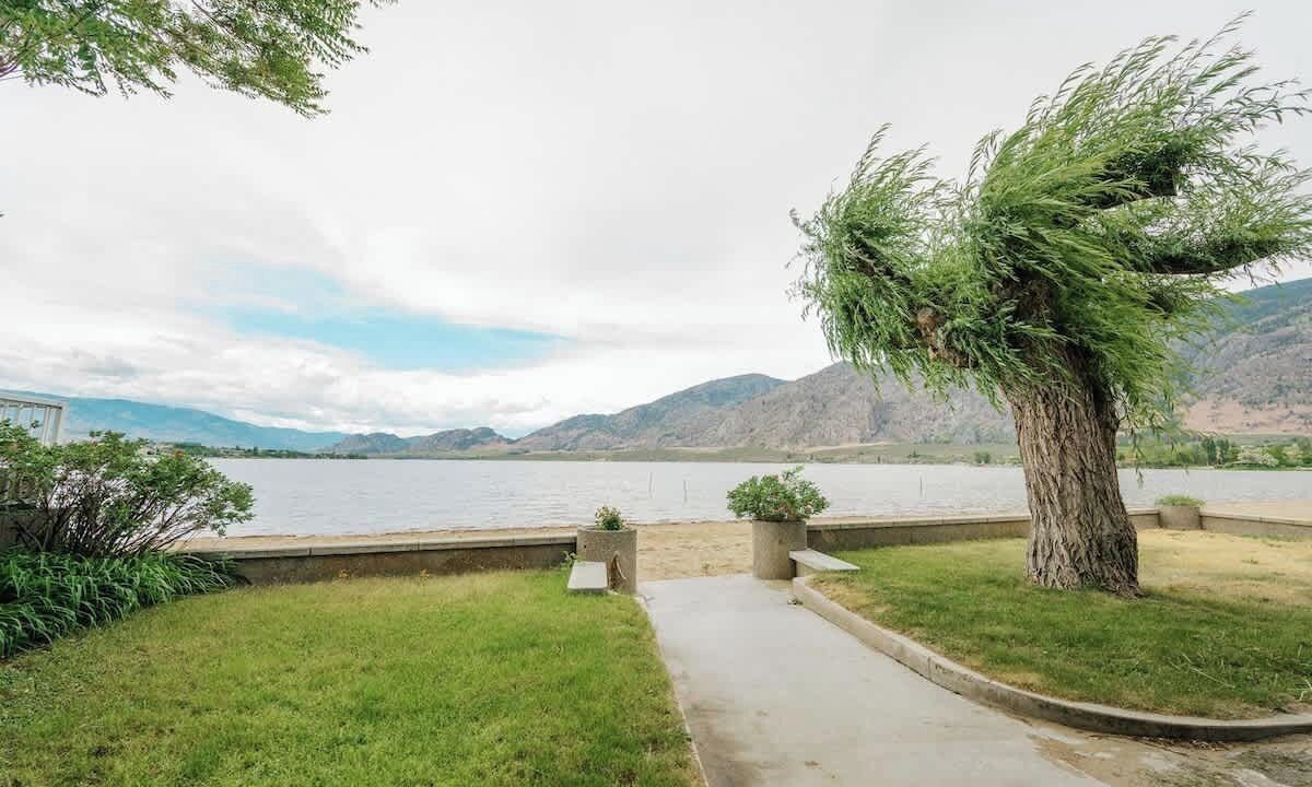 Photo of Outdoor in Osoyoos