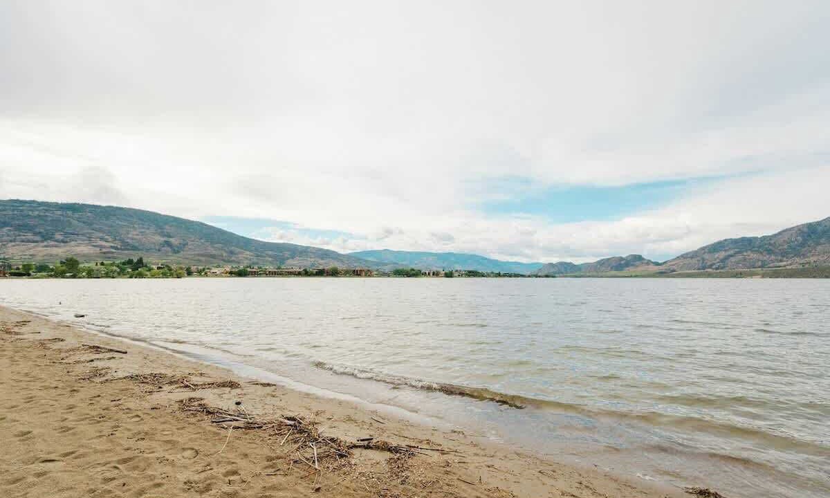 Photo of Others in Osoyoos