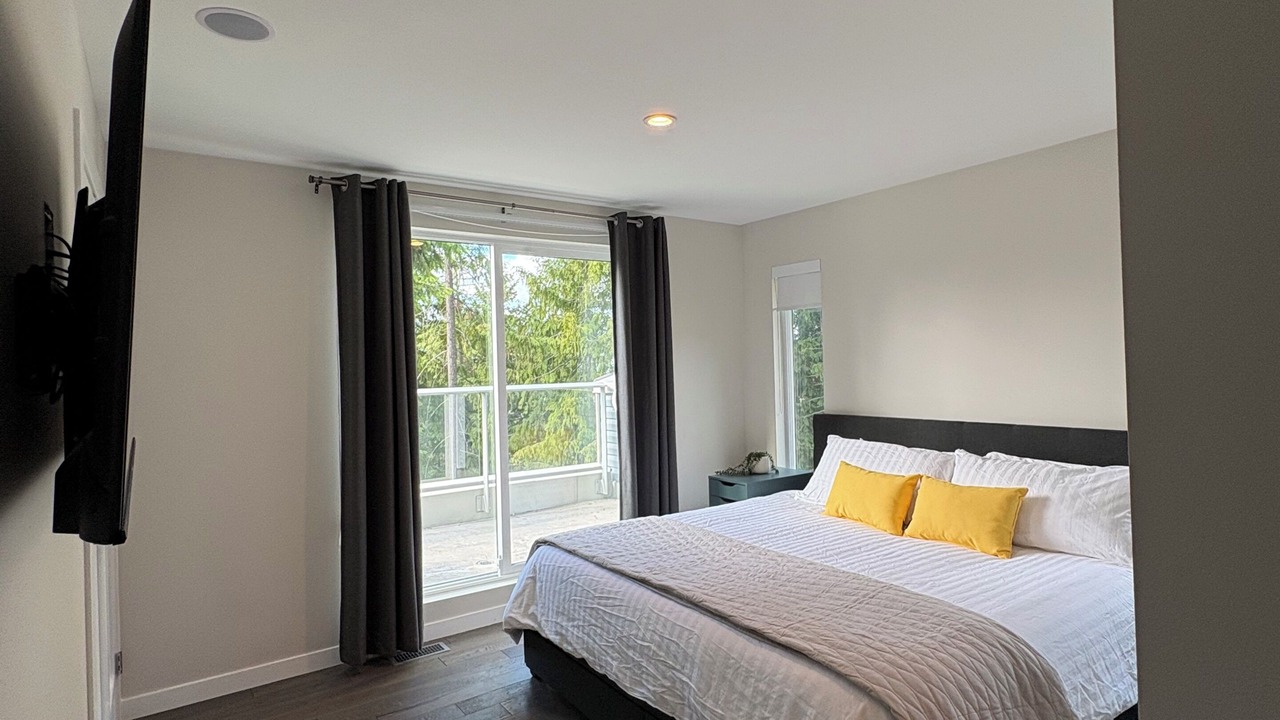 Photo of Bedroom in Anglemont