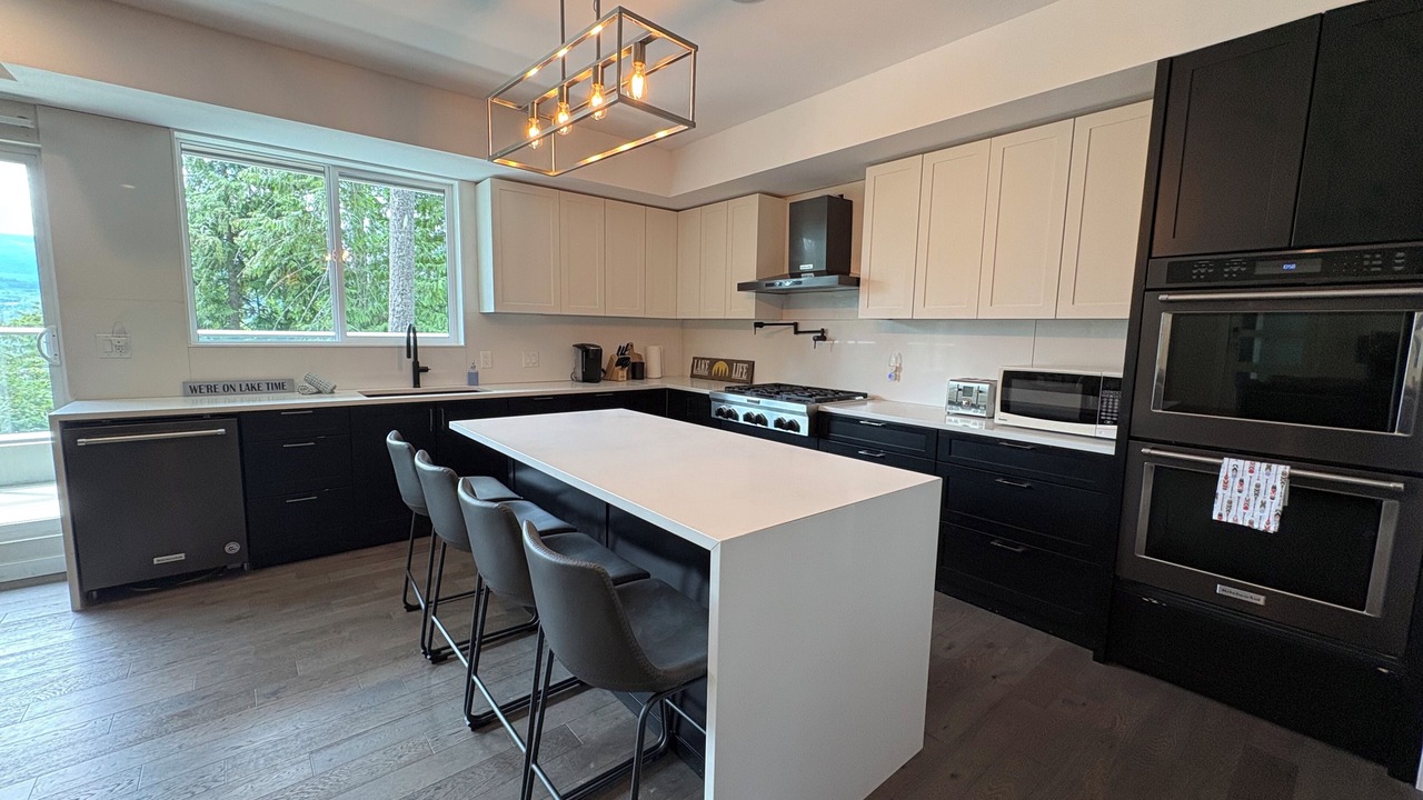 Photo of Kitchen in Anglemont
