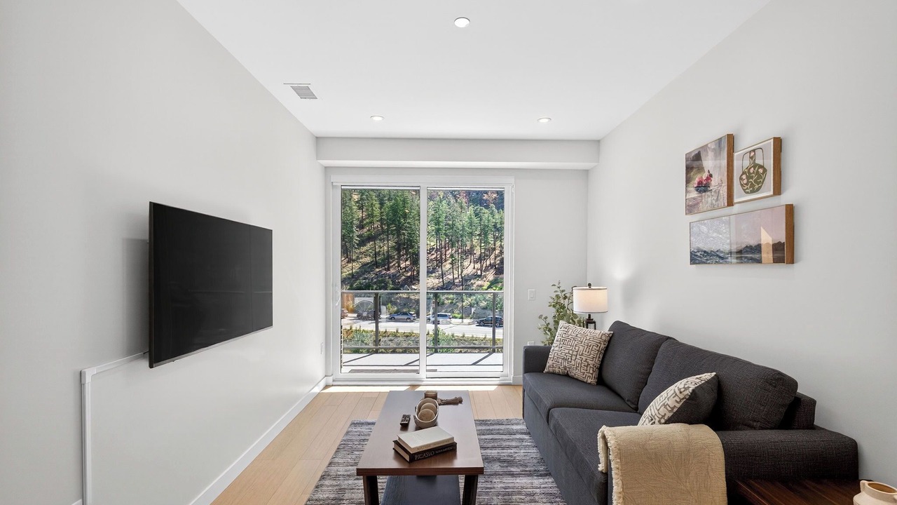 Photo of Livingroom in Central Okanagan