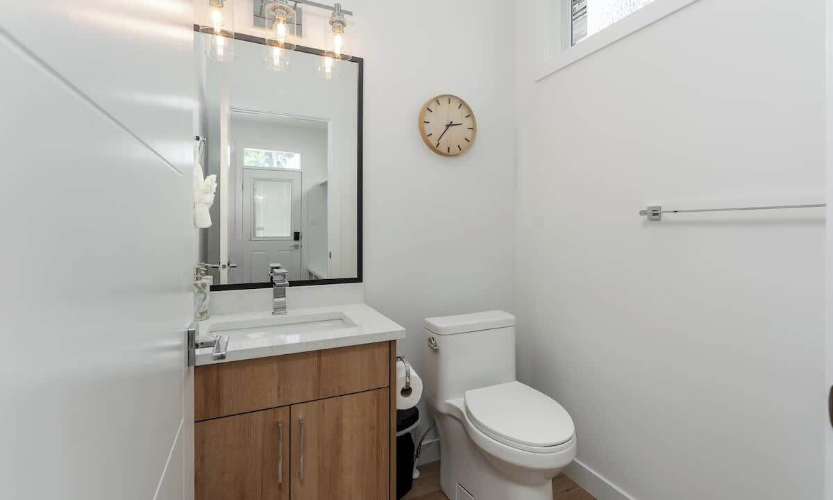 Photo of Bathroom in North Central Edmonton