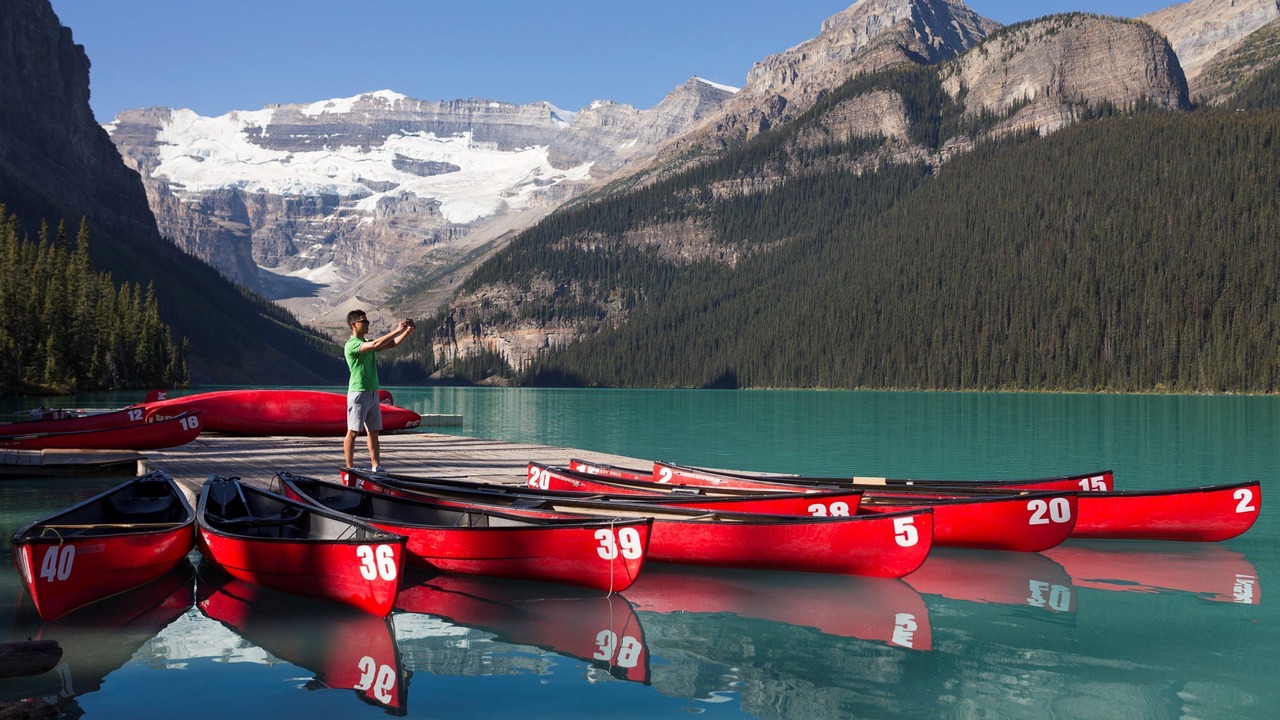 Photo of Others in Lake Louise