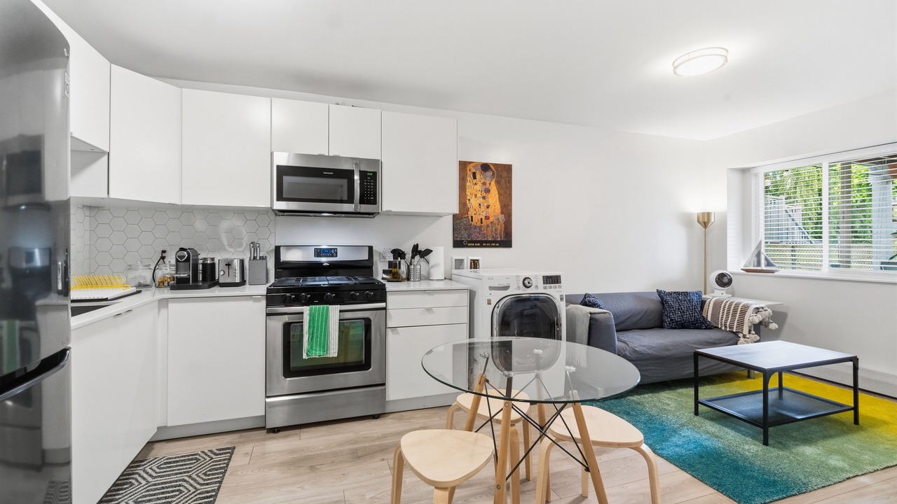 Photo of Kitchen in Riley Park