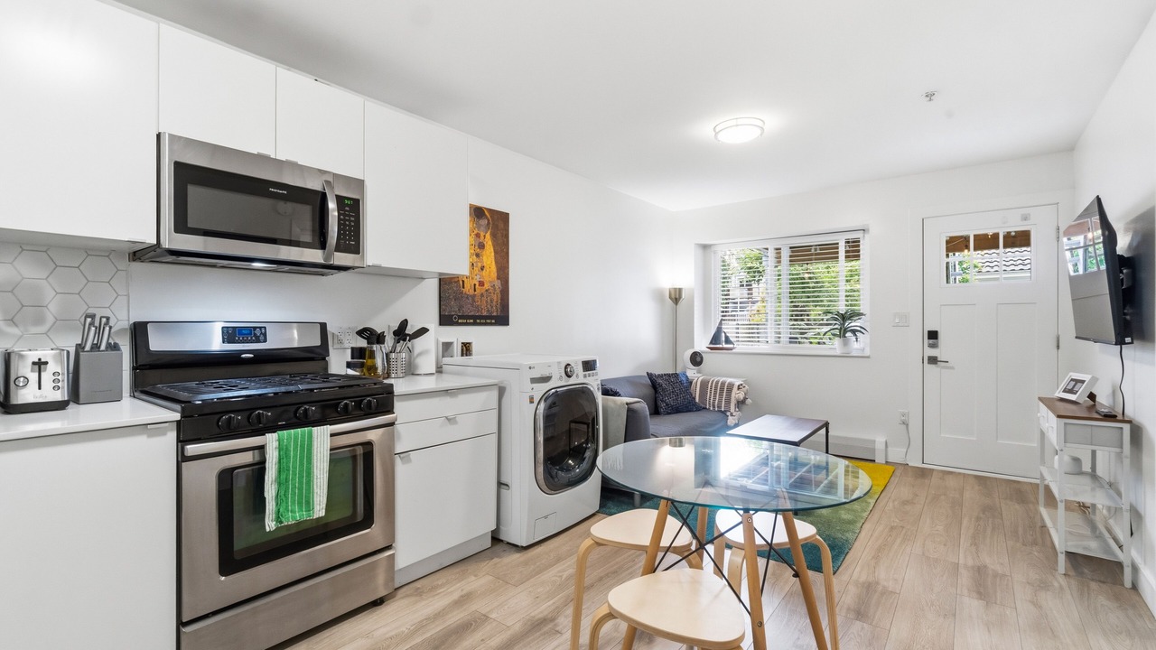 Photo of Kitchen in Riley Park