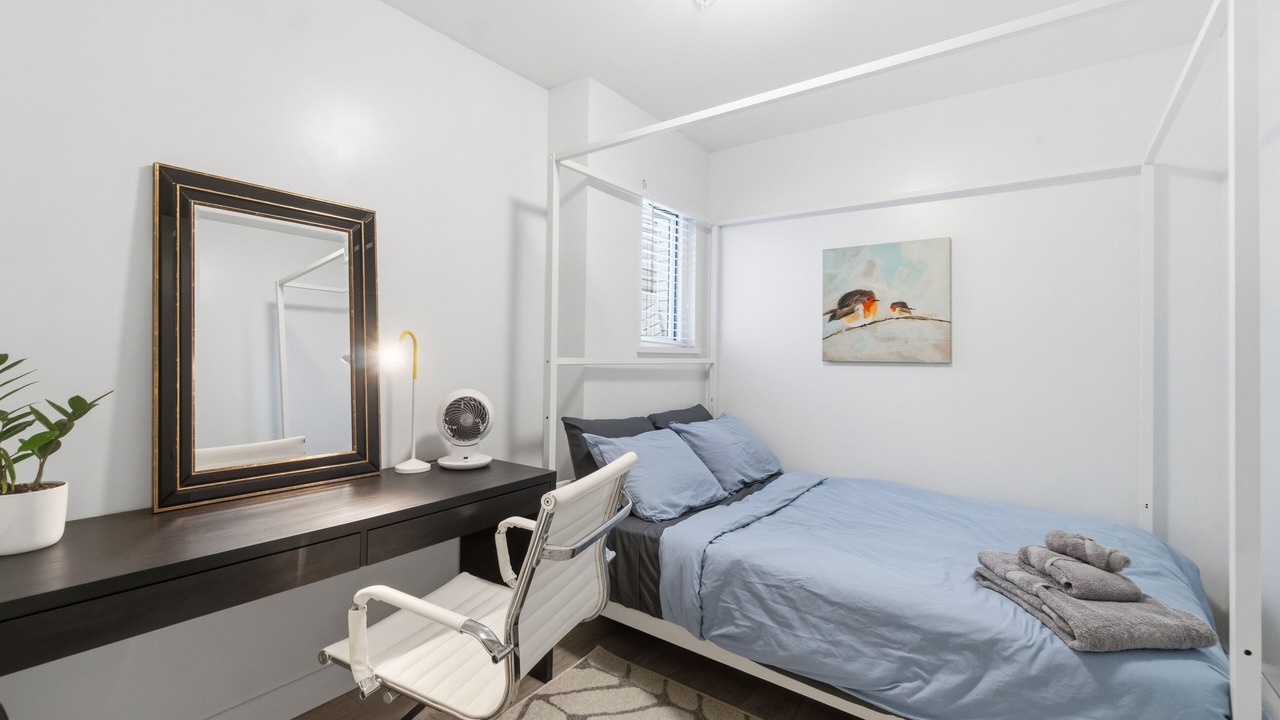 Photo of Bedroom in Riley Park