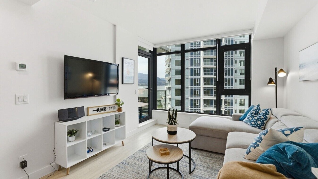 Photo of Livingroom in South Pandosy