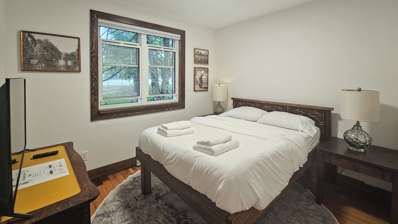 Photo of Bedroom in Downtown Eastside