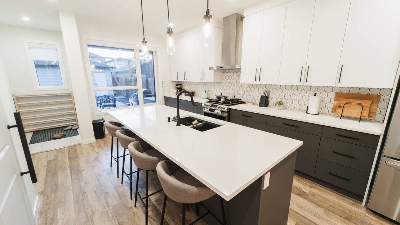 Photo of Kitchen in Jasper Place