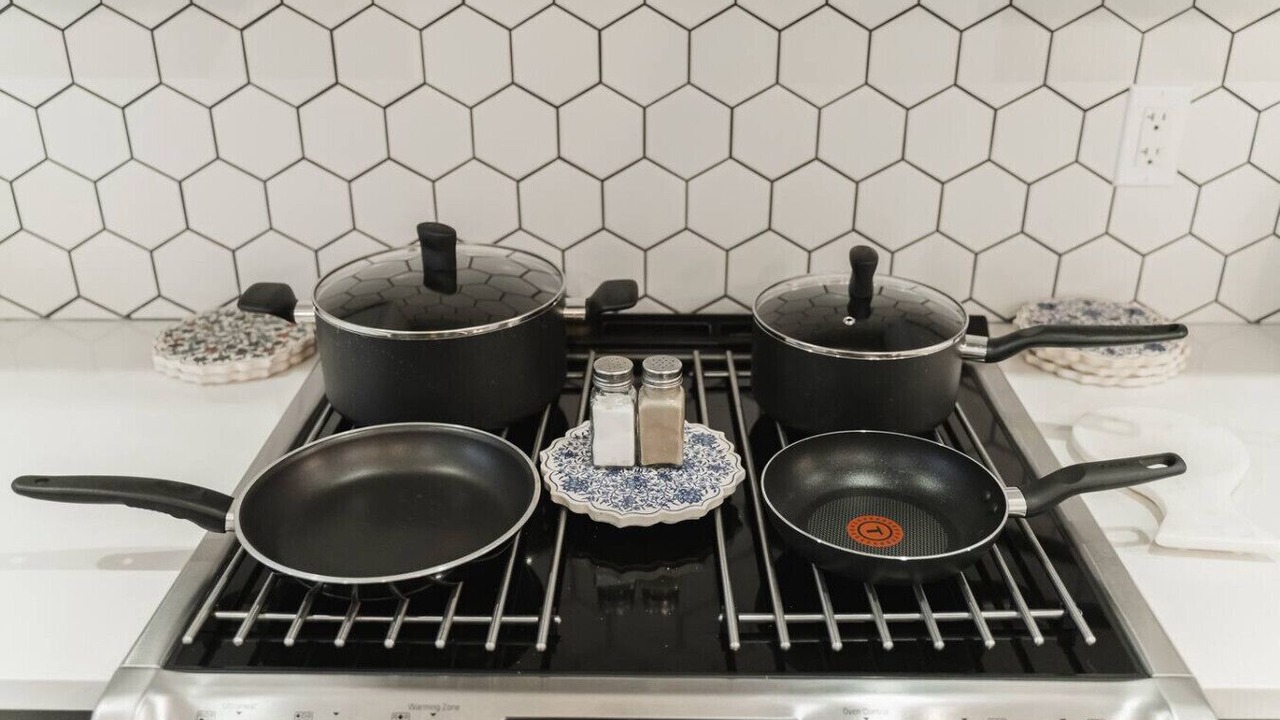 Photo of Kitchen in Jasper Place