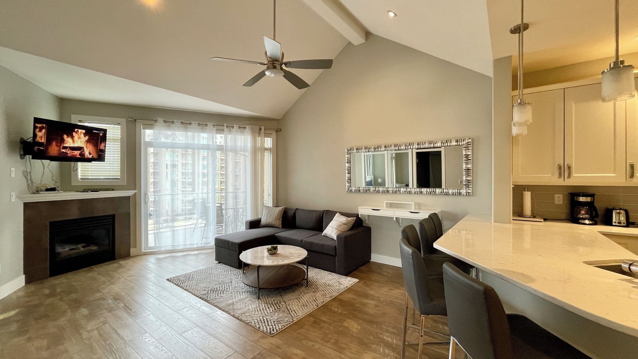 Photo of Livingroom in North End