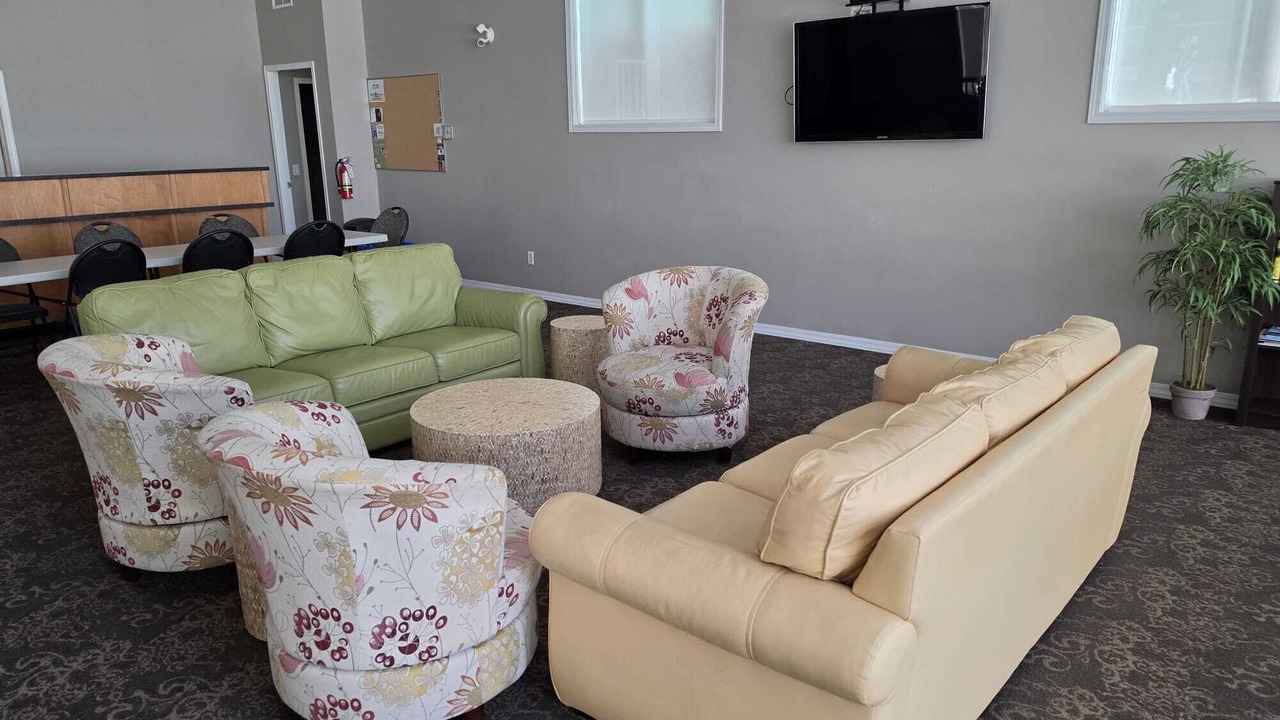 Photo of Livingroom in North End