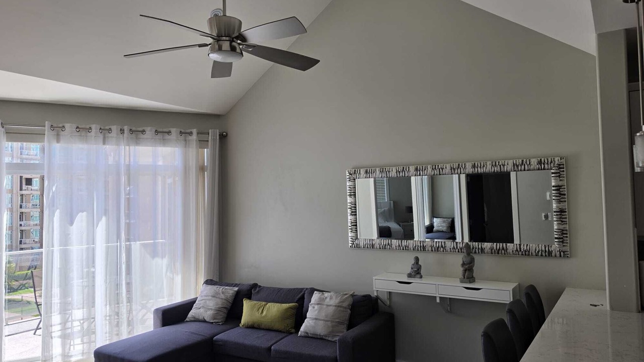 Photo of Livingroom in North End