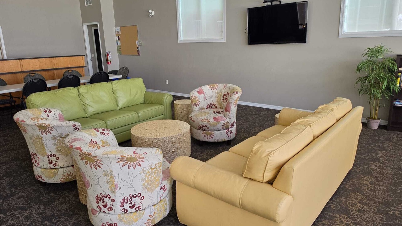 Photo of Livingroom in North End