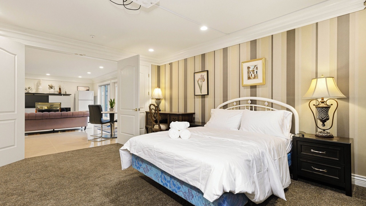 Photo of Bedroom in Arbutus Ridge