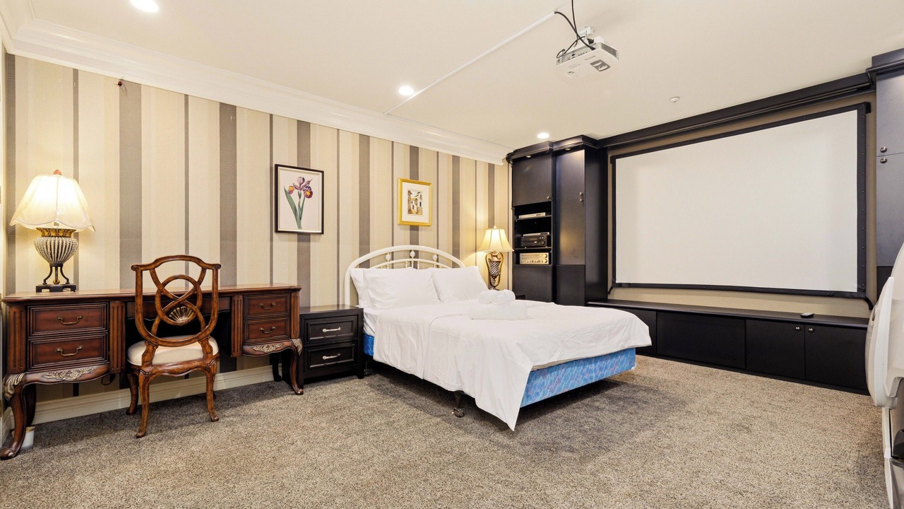 Photo of Bedroom in Arbutus Ridge