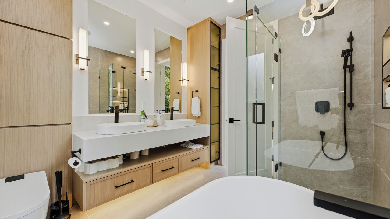 Photo of Bathroom in West Side