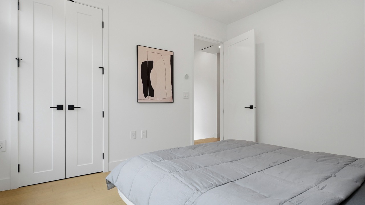 Photo of Bedroom in West Side