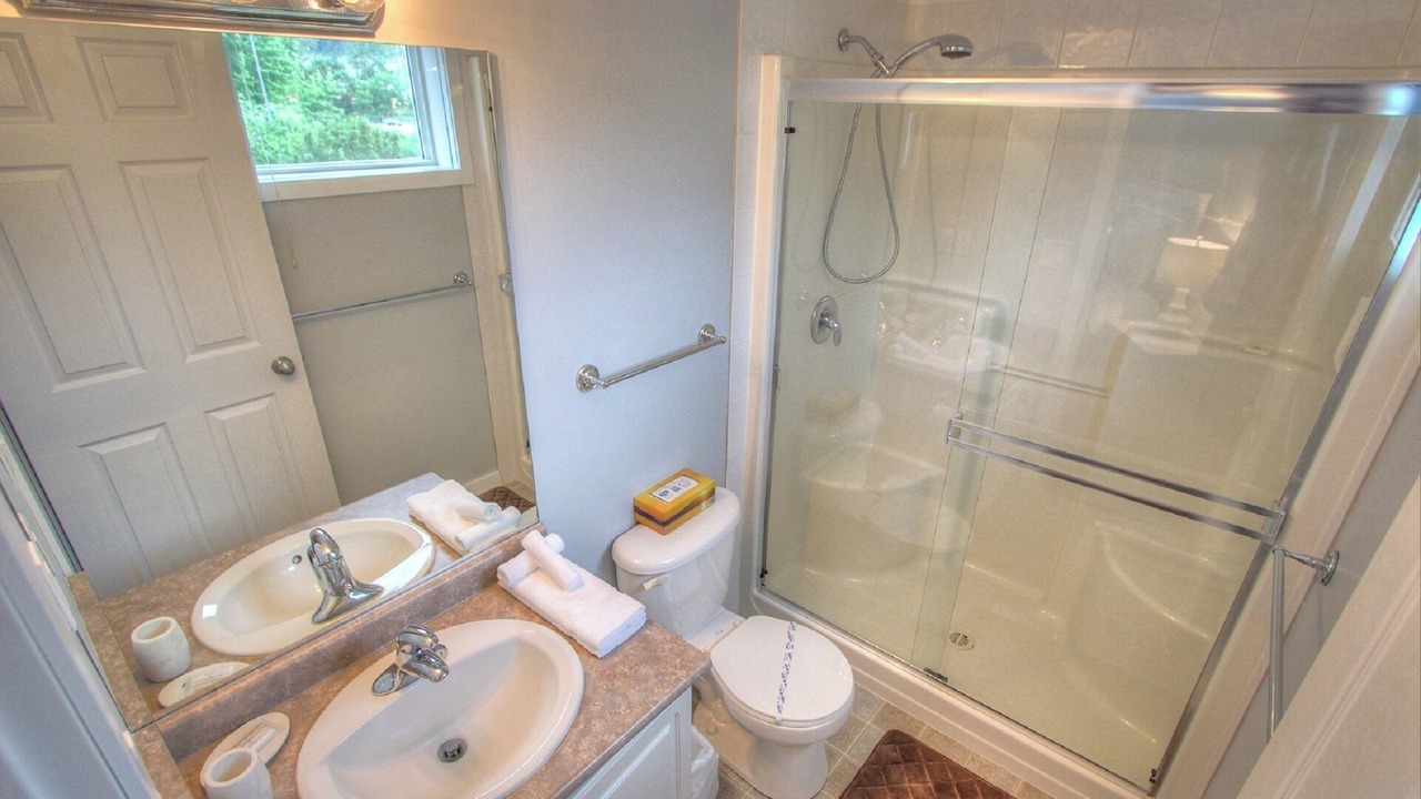 Photo of Bathroom in North End