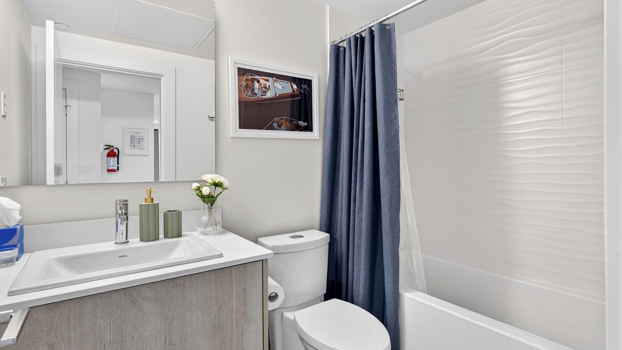 Photo of Bathroom in South Pandosy