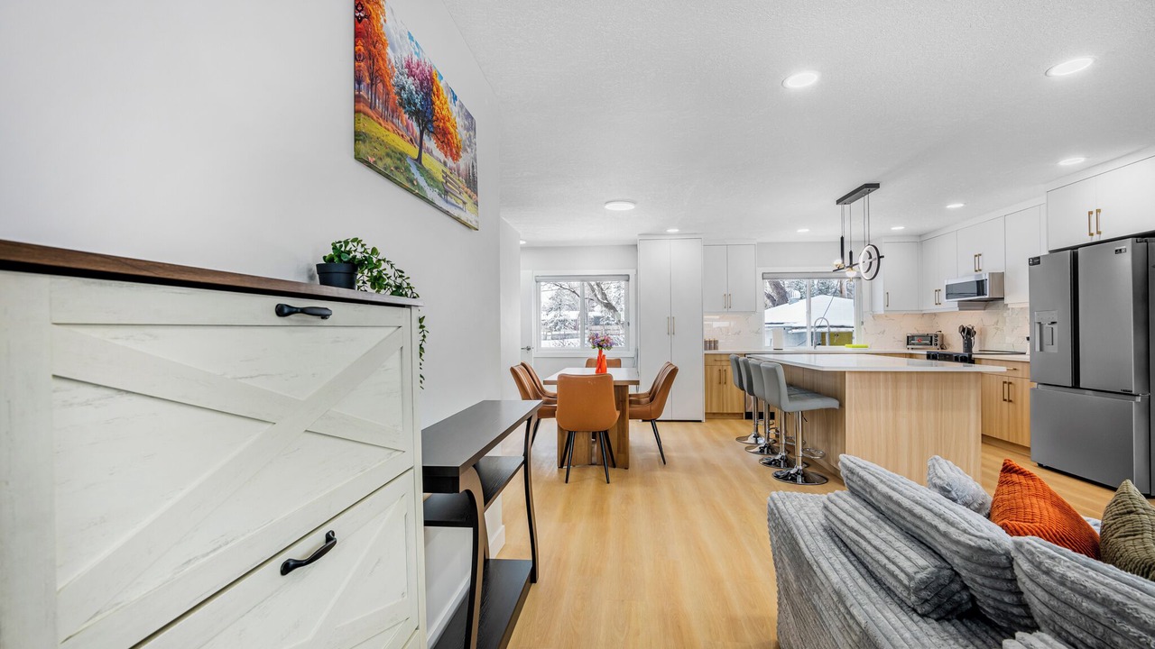 Photo of Livingroom in Northwest Calgary