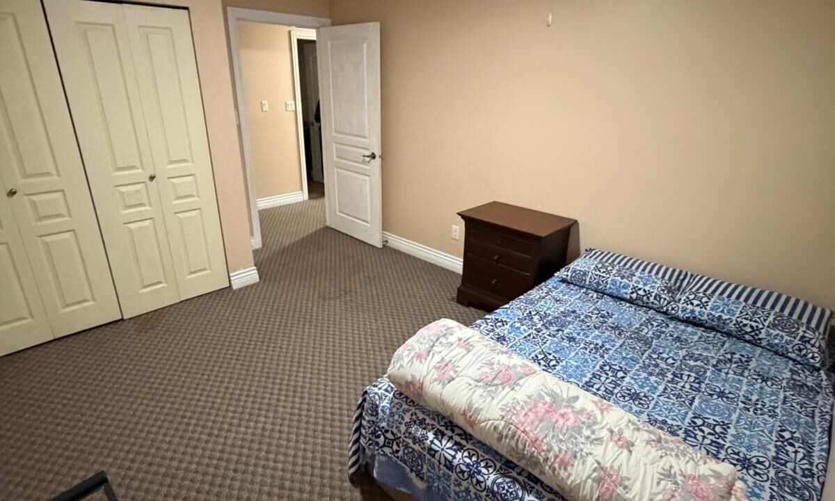 Photo of Bedroom in Queensborough
