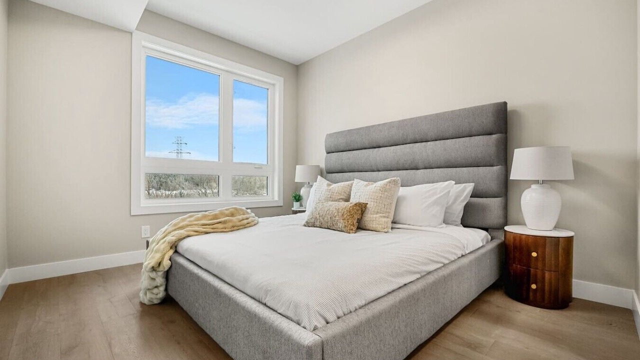 Photo of Bedroom in Inglewood