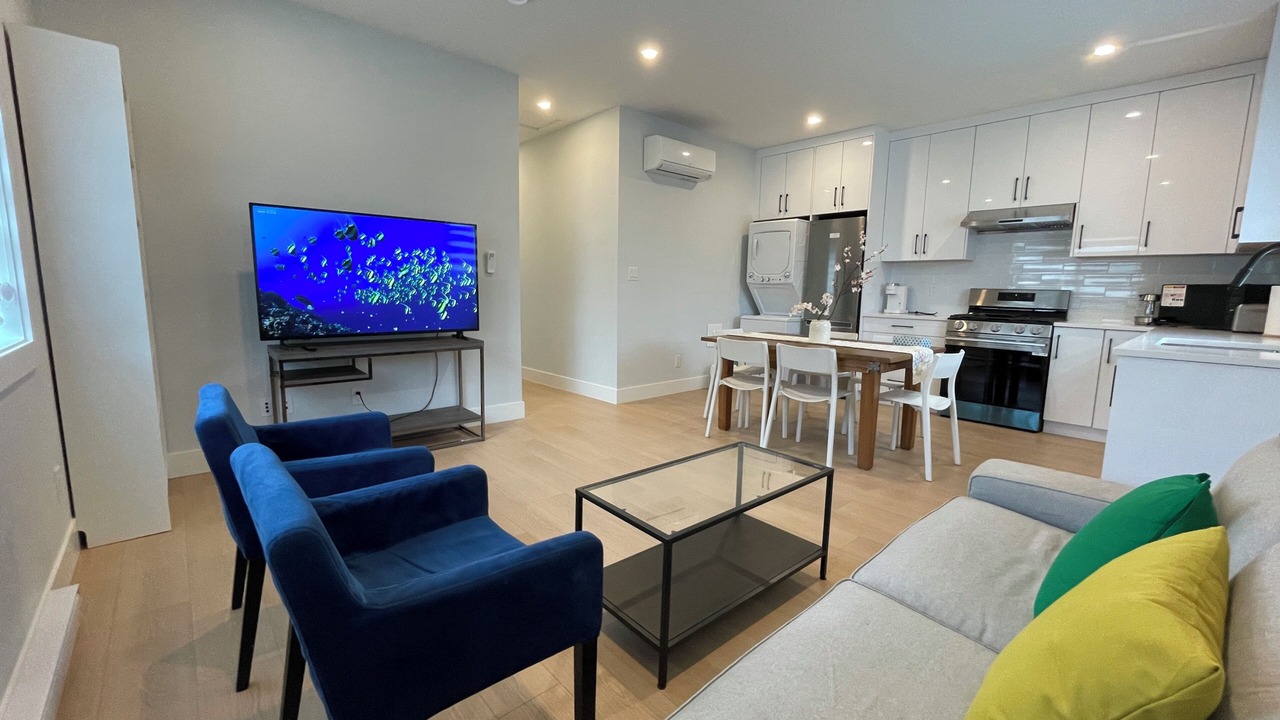 Photo of Livingroom in Burnaby