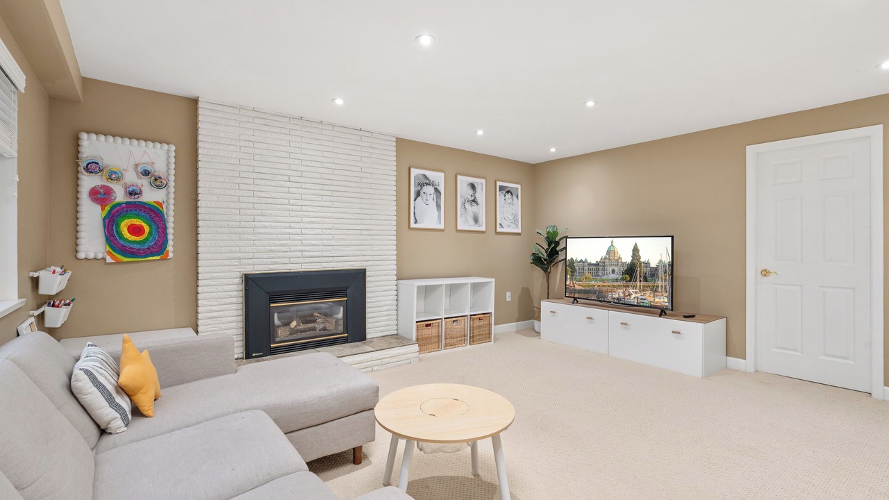 Photo of Livingroom in Upper Lonsdale