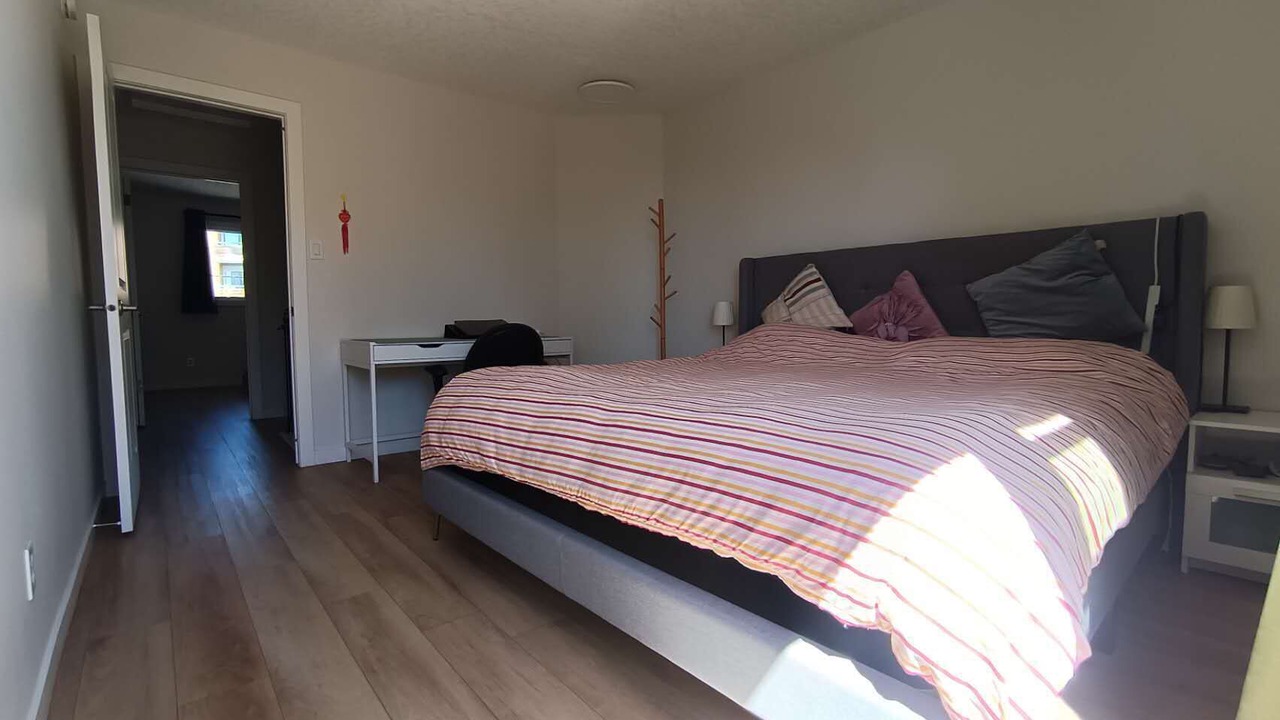 Photo of Bedroom in Northwest Calgary