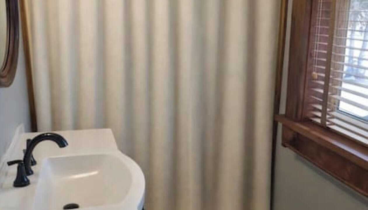 Photo of Bathroom in Sundre