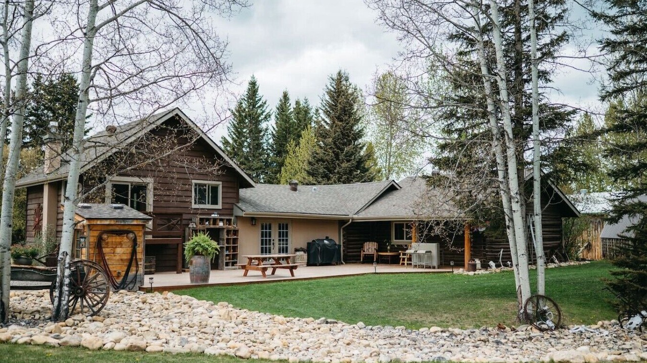 Photo of Outdoor in Sundre