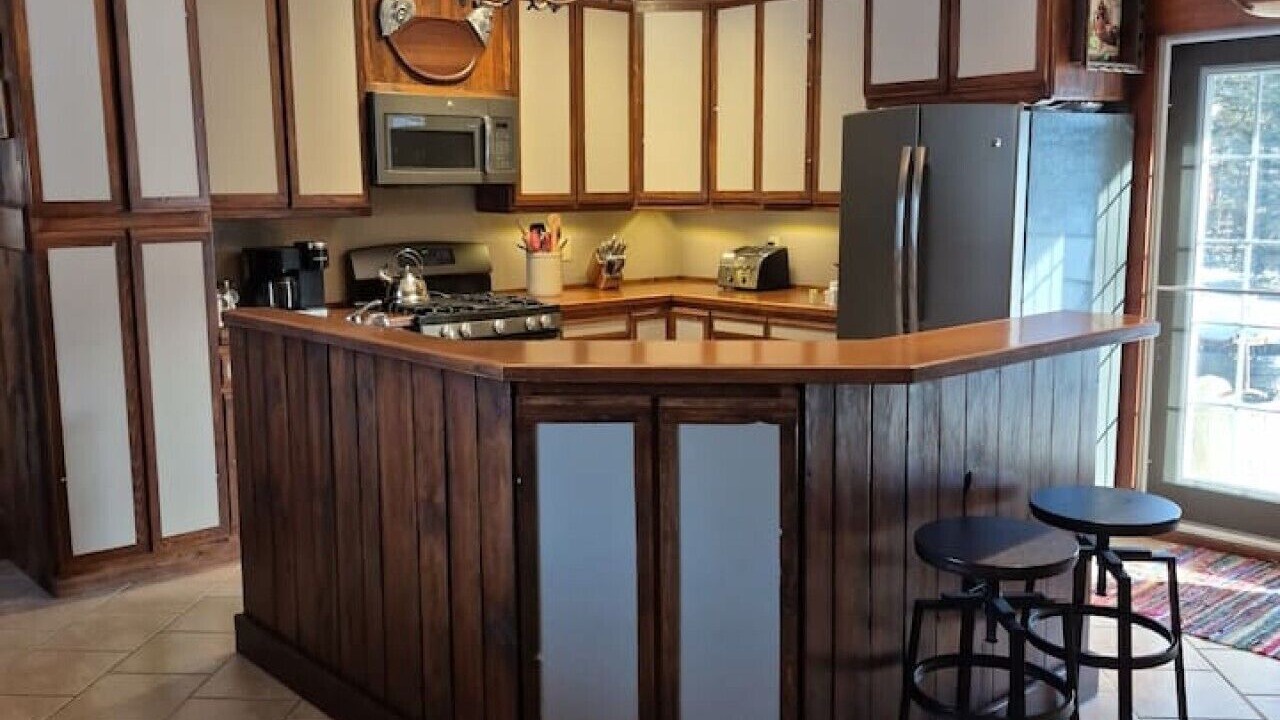 Photo of Kitchen in Sundre