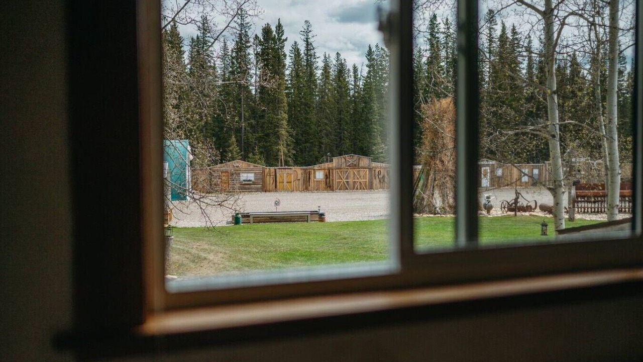 Photo of Others in Sundre