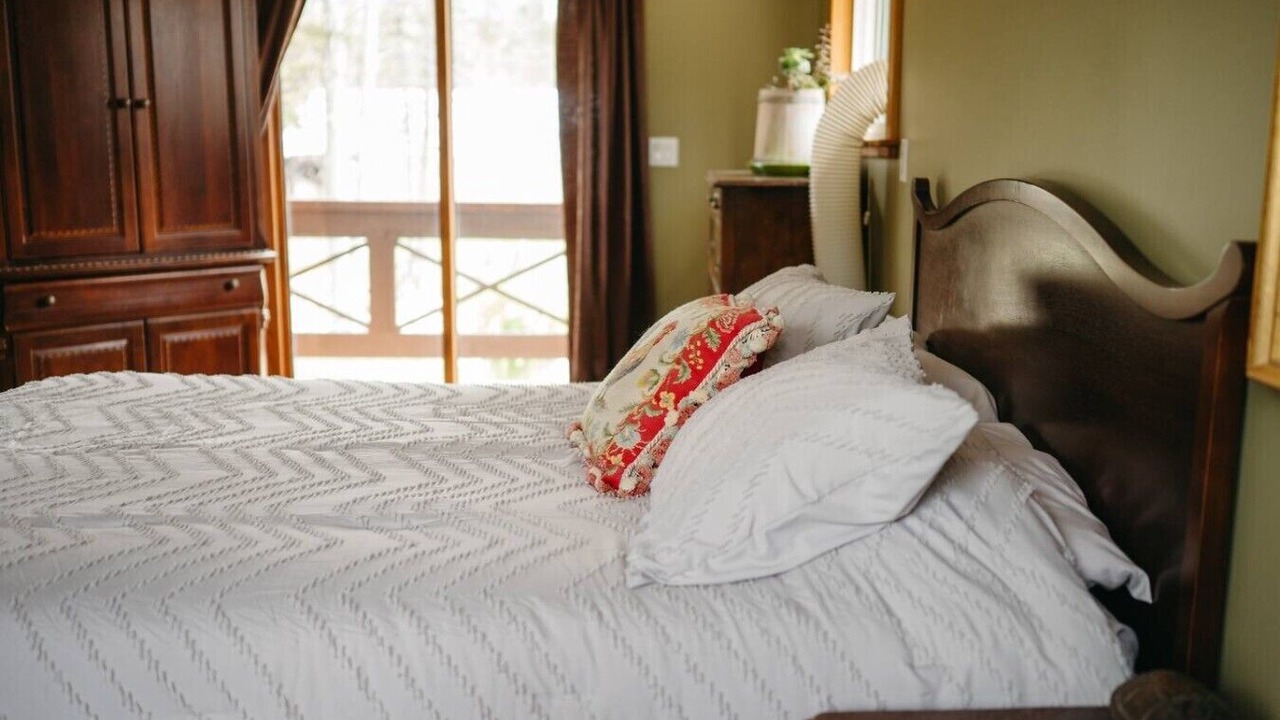 Photo of Bedroom in Sundre