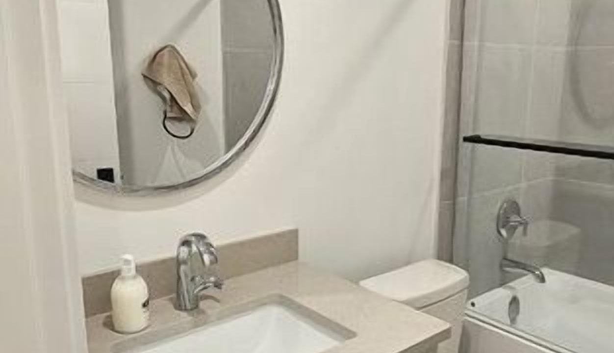 Photo of Bathroom in Upper Lonsdale
