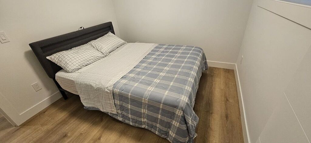 Photo of Bedroom in Upper Lonsdale