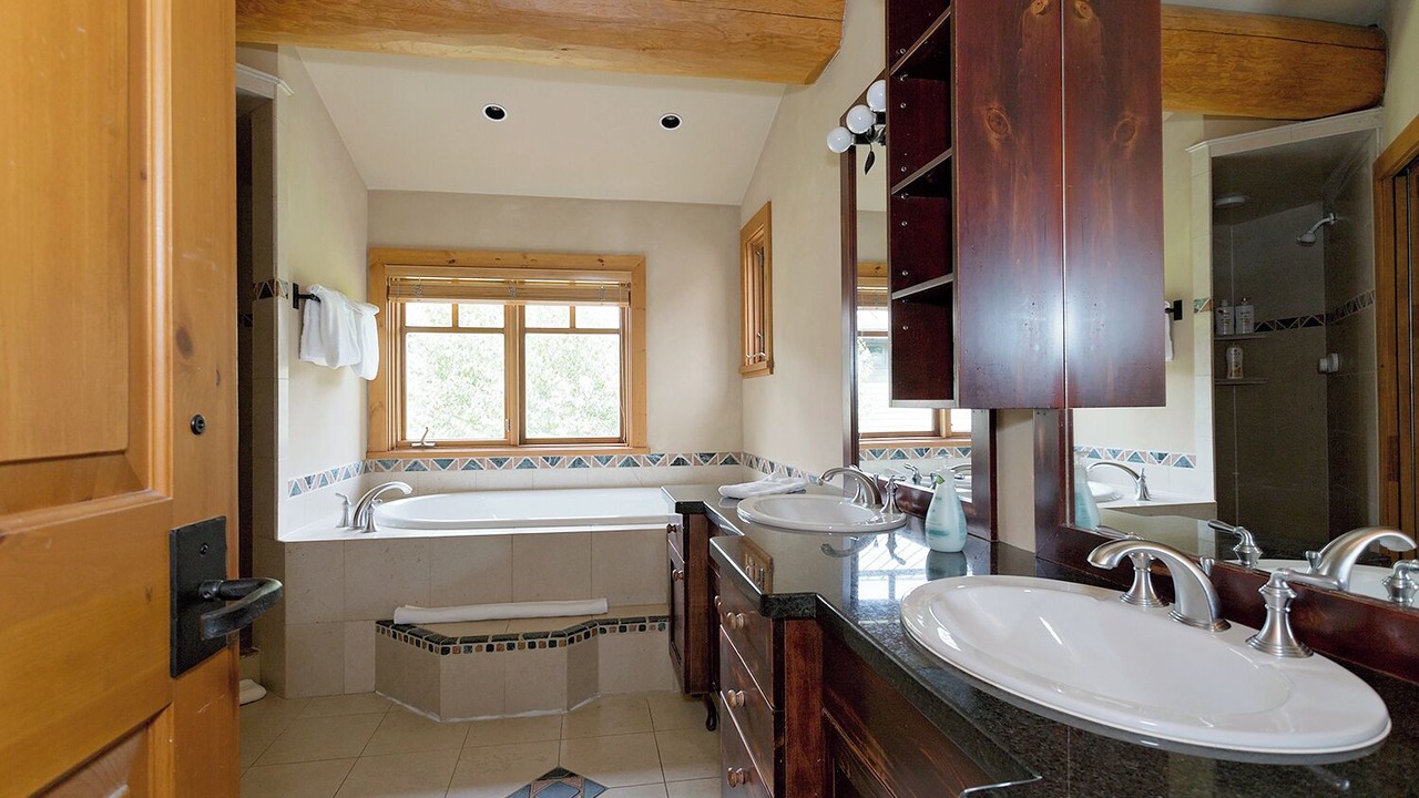 Photo of Bathroom in Nicklaus North