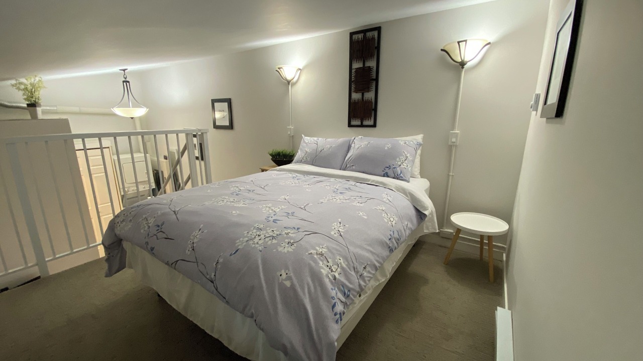 Photo of Bedroom in Lake Cowichan