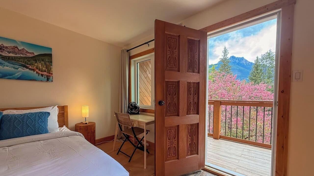 Photo of Bedroom in Golden