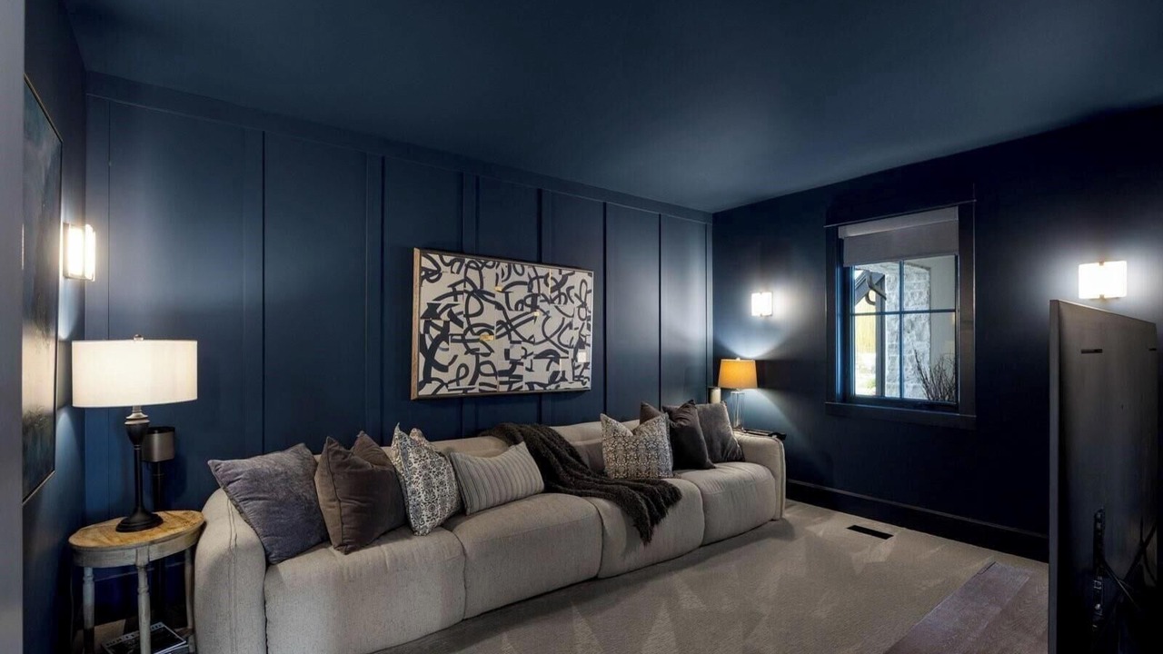 Photo of Livingroom in North Saanich