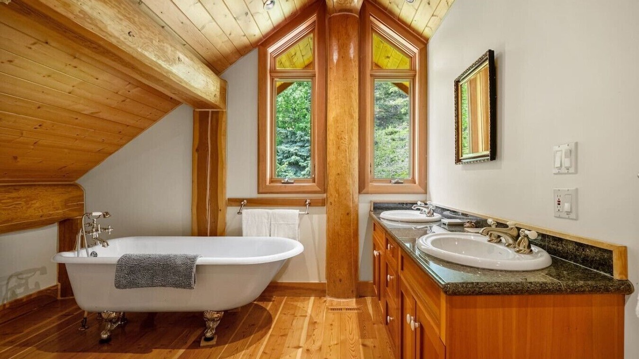 Photo of Bathroom in East Kootenay